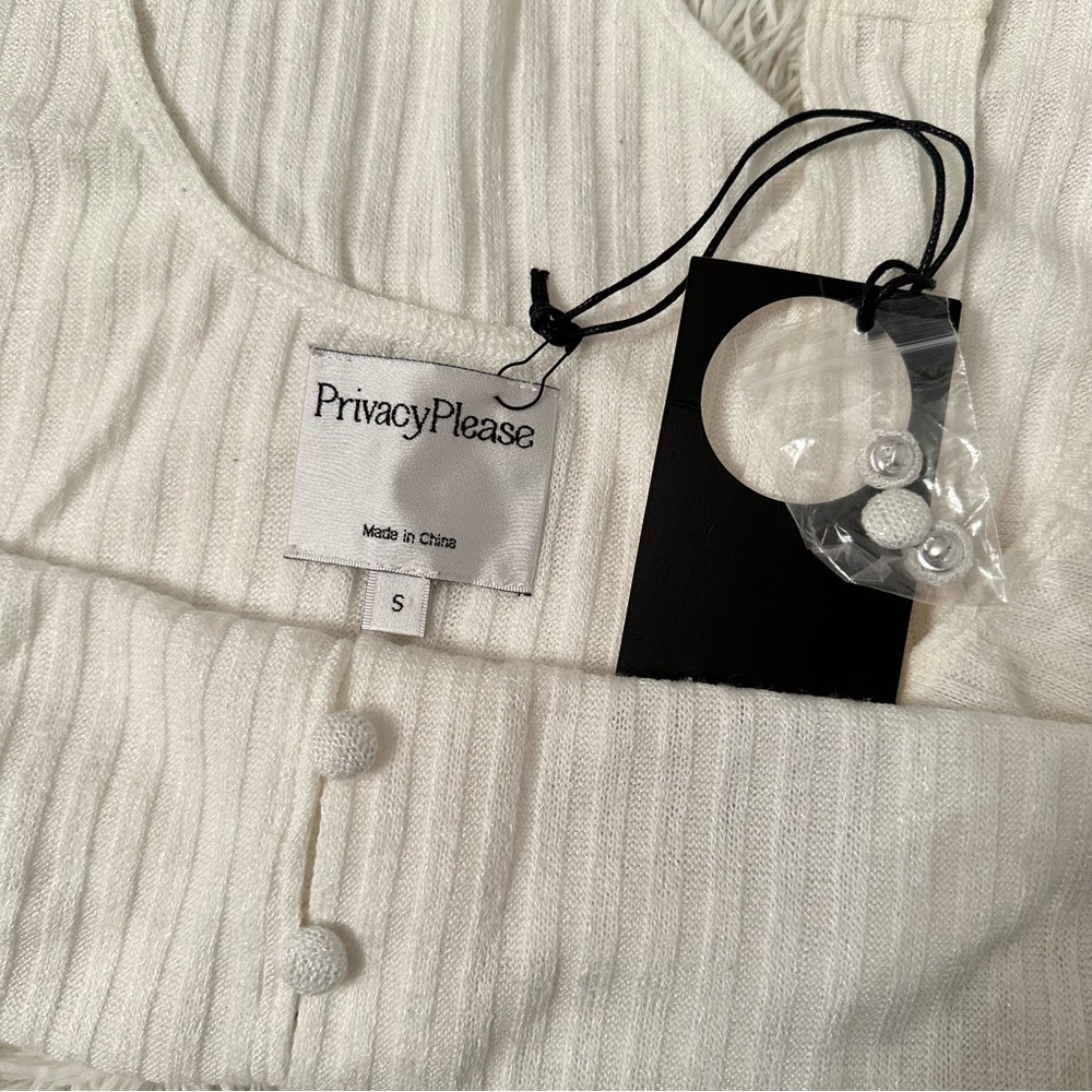 Privacy Please Gyle White Button-Front Ribbed Bodysuit Small - Picture 6 of 9